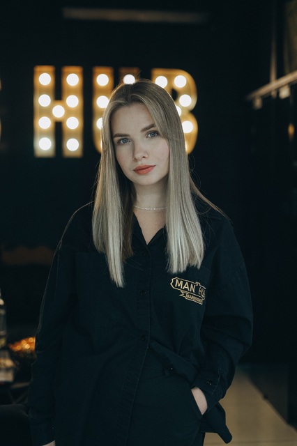 Каріна - Старший барбер